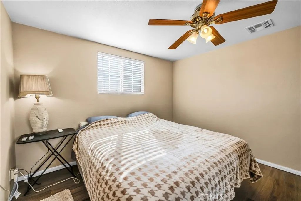 4773 Shawnee Trail, Landers, California 92285 home-pic-22