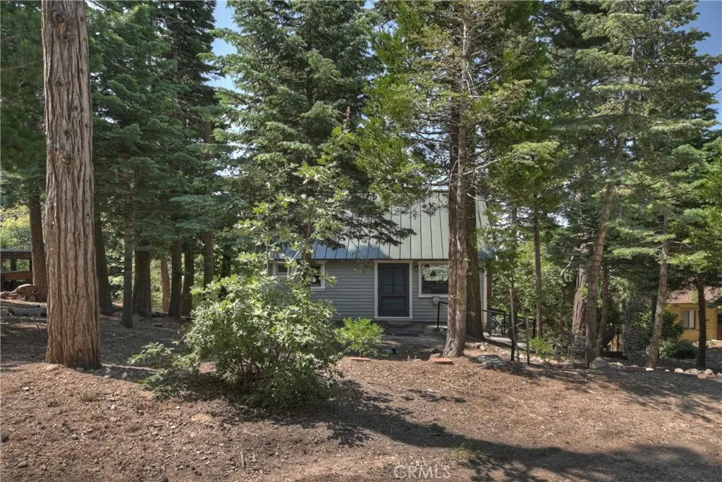 1040 Mile High Road, Twin Peaks, California 92391 home-pic-38