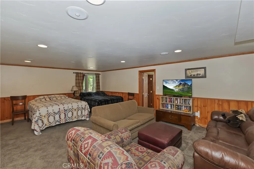 1040 Mile High Road, Twin Peaks, California 92391 home-pic-28