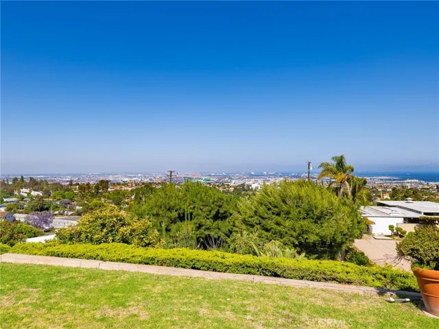 2063 Chandeleur Drive, Rancho Palos Verdes, California 90275