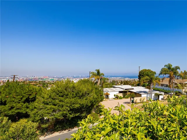 2063 Chandeleur Drive, Rancho Palos Verdes, California 90275