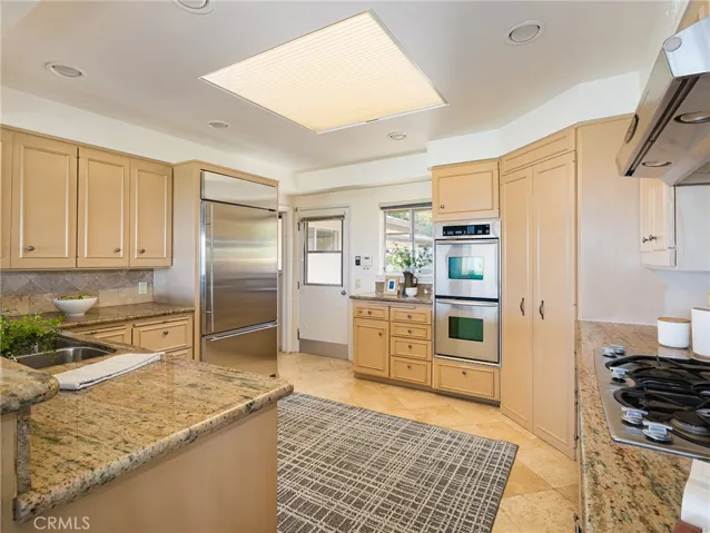2063 Chandeleur Drive, Rancho Palos Verdes, California 90275