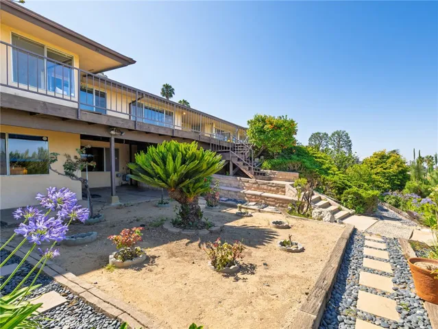 2063 Chandeleur Drive, Rancho Palos Verdes, California 90275