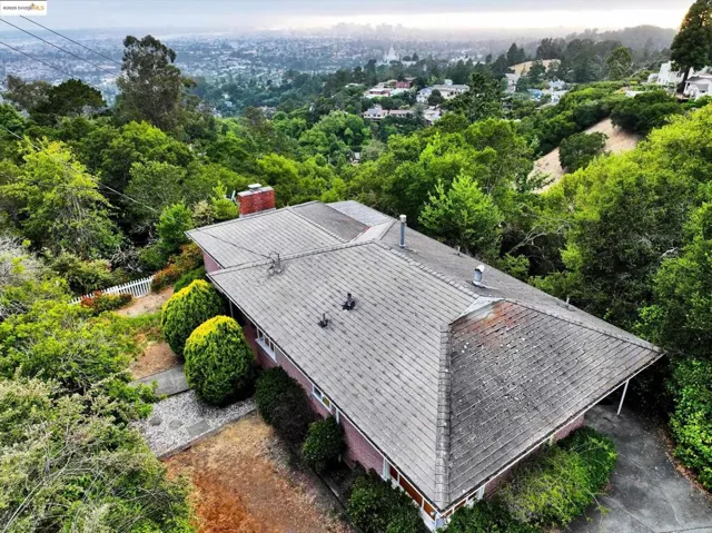 3303 Rubin Dr, Oakland, California 94602