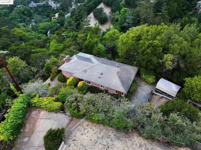 3303 Rubin Dr, Oakland, California 94602