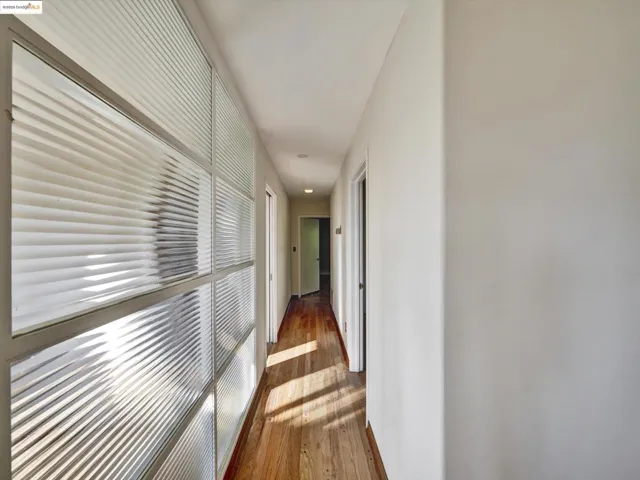 3303 Rubin Dr, Oakland, California 94602