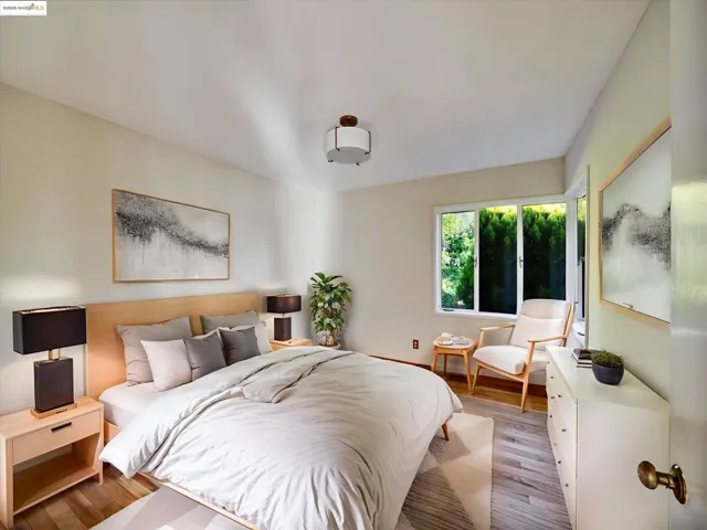 3303 Rubin Dr, Oakland, California 94602