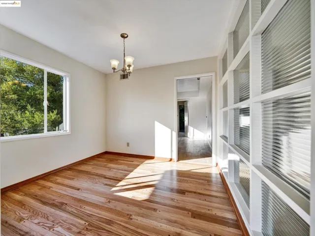 3303 Rubin Dr, Oakland, California 94602