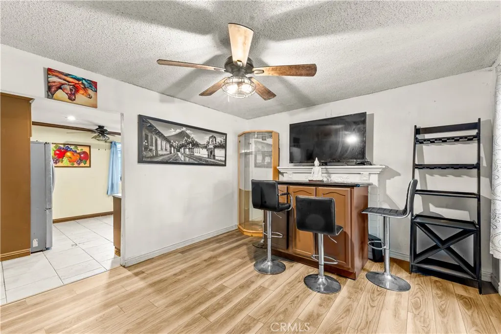 771 W 91st Street, Los Angeles, California 90044 home-pic-5