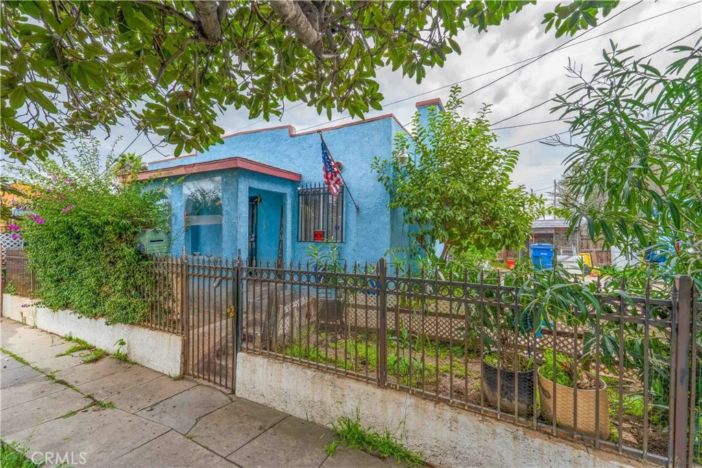 771 W 91st Street, Los Angeles, California 90044 home-pic-1