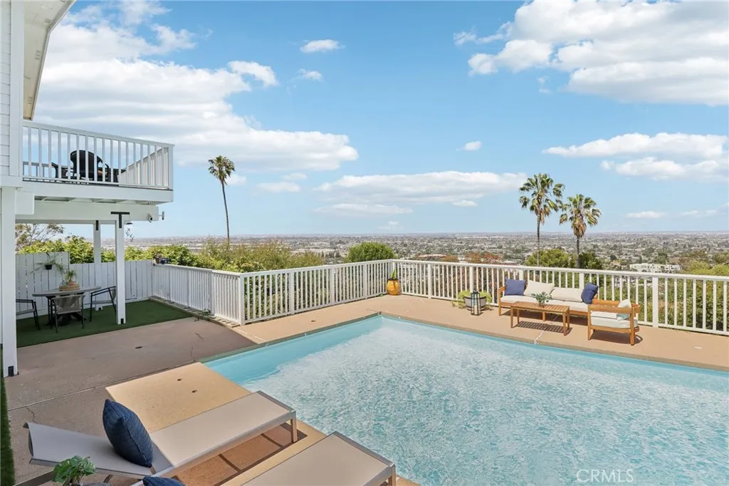 25908 Matfield Drive, Torrance, California 90505, 3 Bedrooms Bedrooms, ,3 BathroomsBathrooms,Residential,For Sale,Matfield,SB25142891