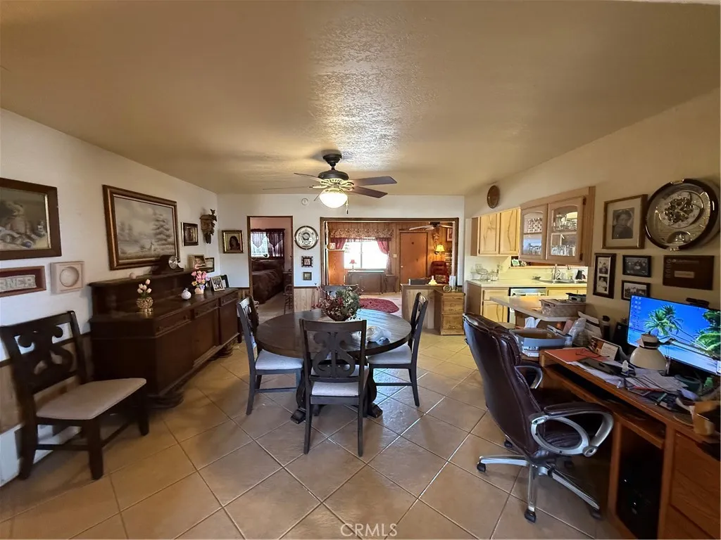 59663 Sunway Drive, Yucca Valley, California 92284 home-pic-10