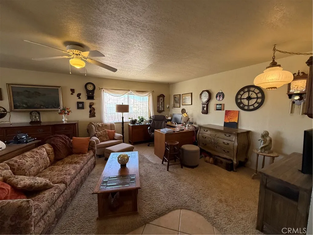 59663 Sunway Drive, Yucca Valley, California 92284 home-pic-9