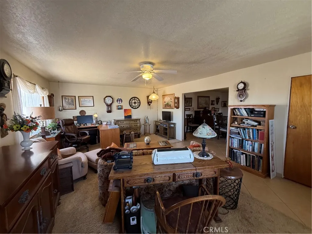 59663 Sunway Drive, Yucca Valley, California 92284 home-pic-8