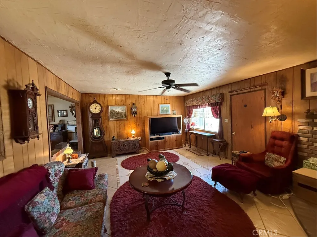 59663 Sunway Drive, Yucca Valley, California 92284 home-pic-21