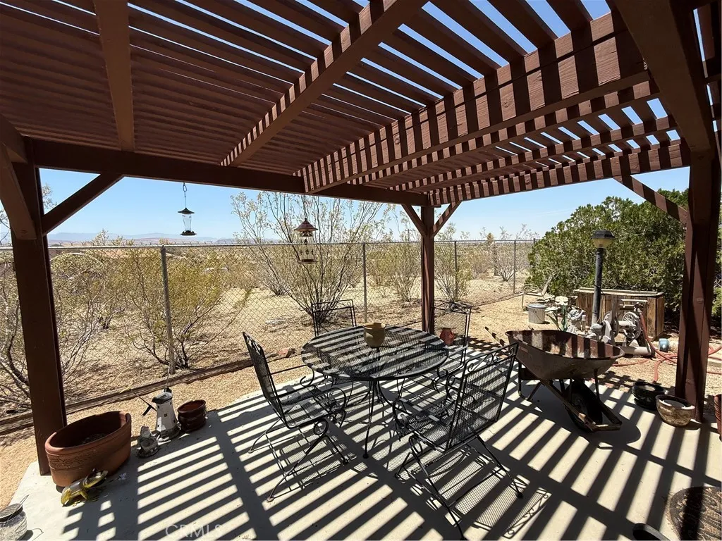 59663 Sunway Drive, Yucca Valley, California 92284 home-pic-35