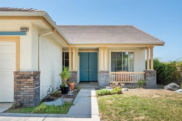 14320 Sequoia Road, Canyon Country, California 91387