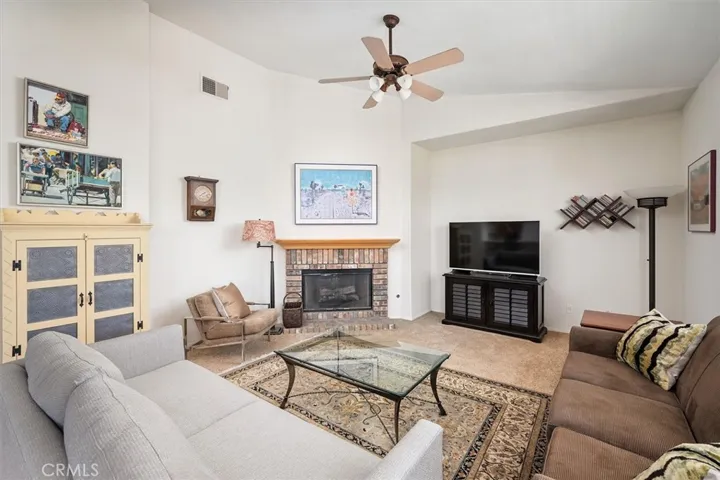14320 Sequoia Road, Canyon Country, California 91387