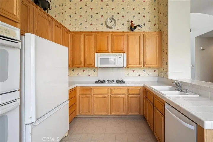 14320 Sequoia Road, Canyon Country, California 91387