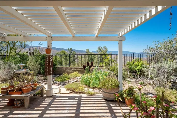 14320 Sequoia Road, Canyon Country, California 91387