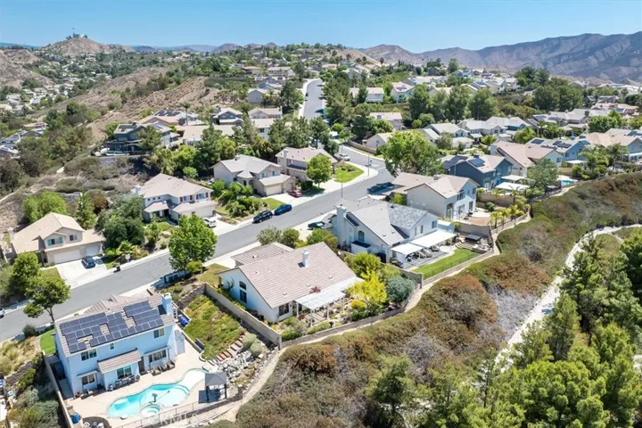 14320 Sequoia Road, Canyon Country, California 91387