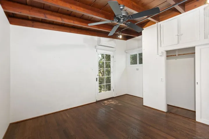 415 W Nutmeg St, San Diego, California 92103