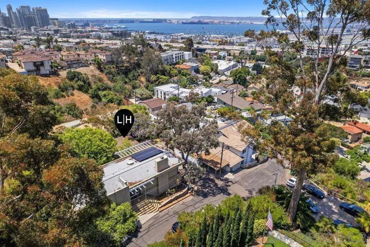 415 W Nutmeg St, San Diego, California 92103