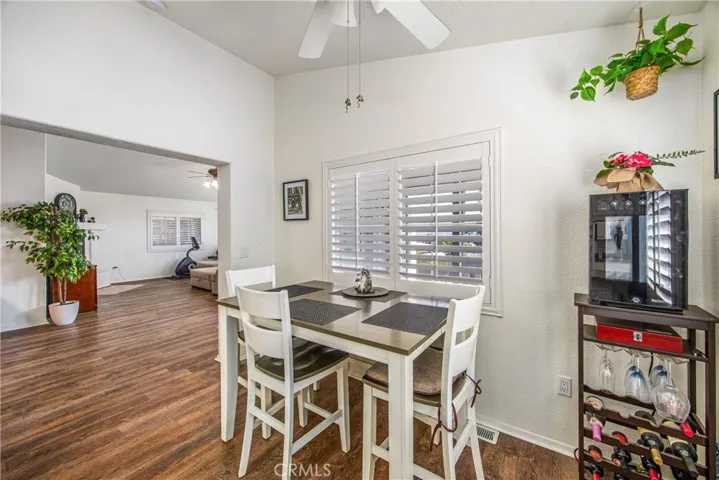 Breakfast nook