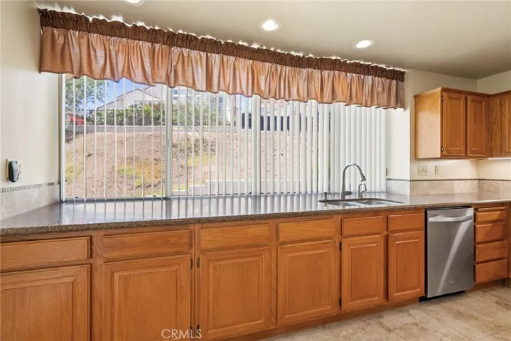 15280 Dunes Way, Moreno Valley, California 92555