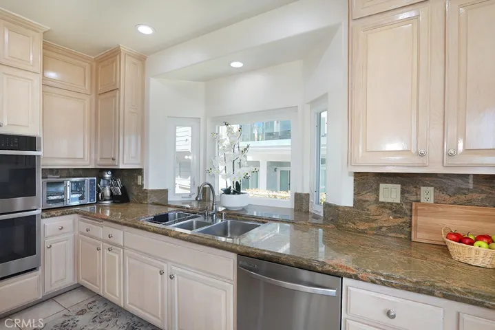 Plenty of counter space!