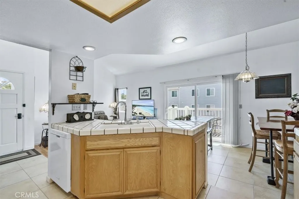 130 Cypress Avenue, Cayucos, California 93430 home-pic-8