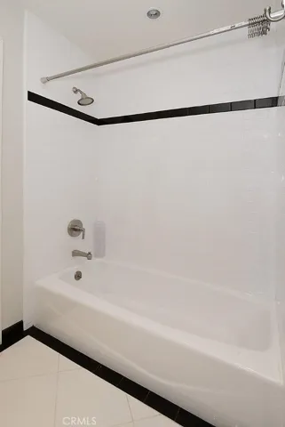 Bath room 3 tub