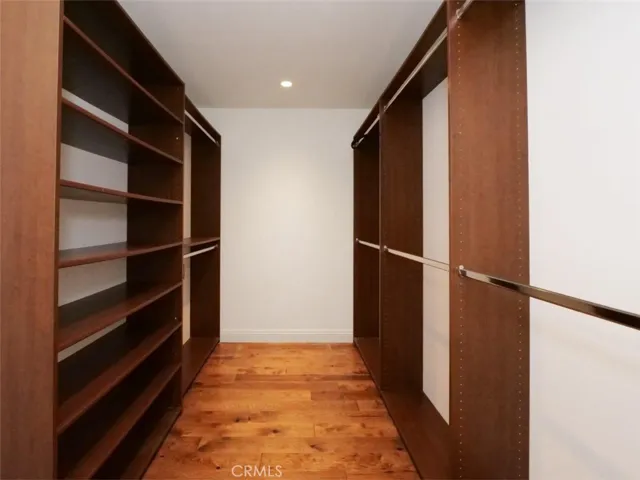 walk in closet