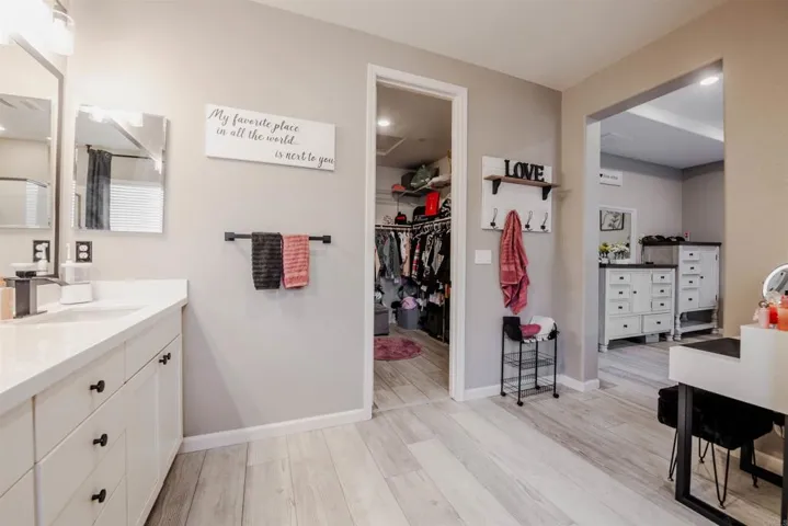 5132 Kevin Place, Rohnert Park, California 94928