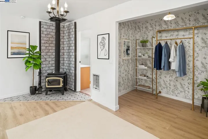 2019 E St, Hayward, California 94541