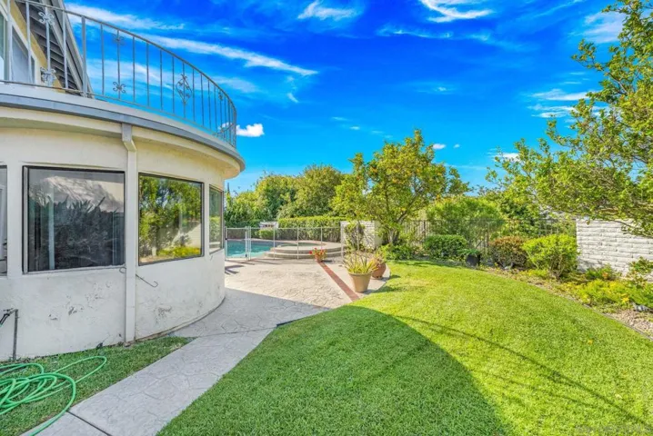 12417 Shropshire Lane, San Diego, California 92128