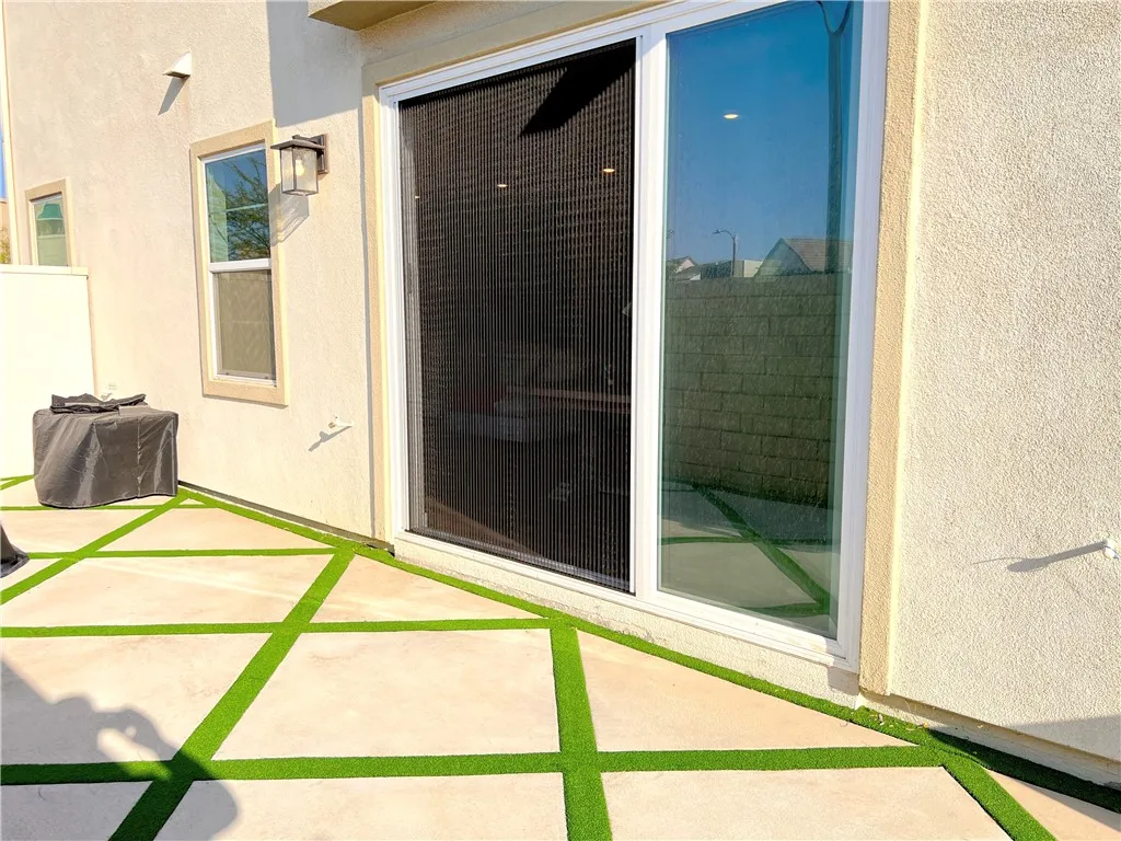 27620 Symphony Place, Valencia, California 91381 home-pic-25