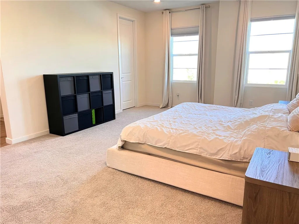 27620 Symphony Place, Valencia, California 91381 home-pic-13