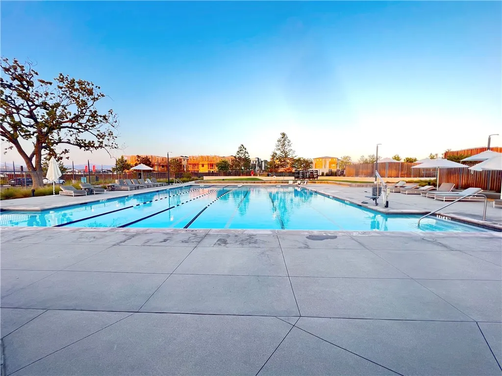 27620 Symphony Place, Valencia, California 91381 home-pic-29