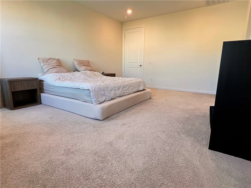 27620 Symphony Place, Valencia, California 91381 home-pic-12