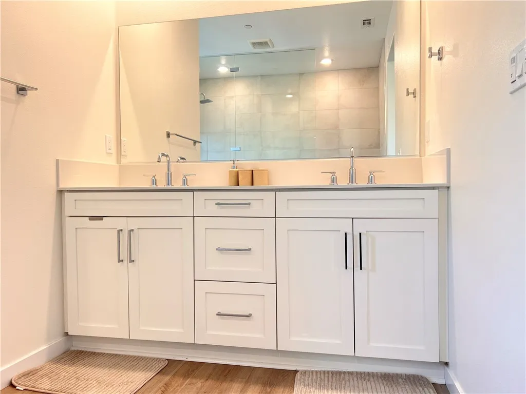 27620 Symphony Place, Valencia, California 91381 home-pic-15