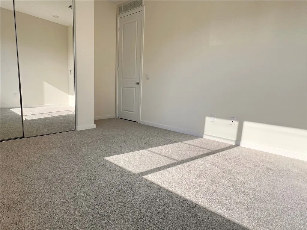 27620 Symphony Place, Valencia, California 91381 home-pic-19