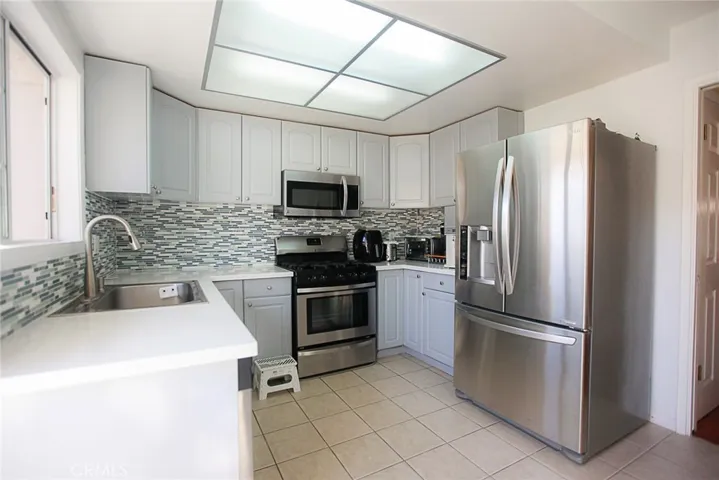 27934 Ridgebrook Court, Rancho Palos Verdes, California 90275
