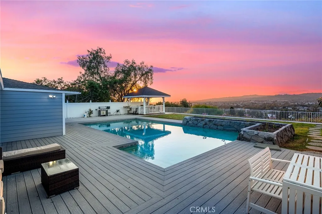 761 W Country Hills Drive, La Habra, California 90631 home-pic-0