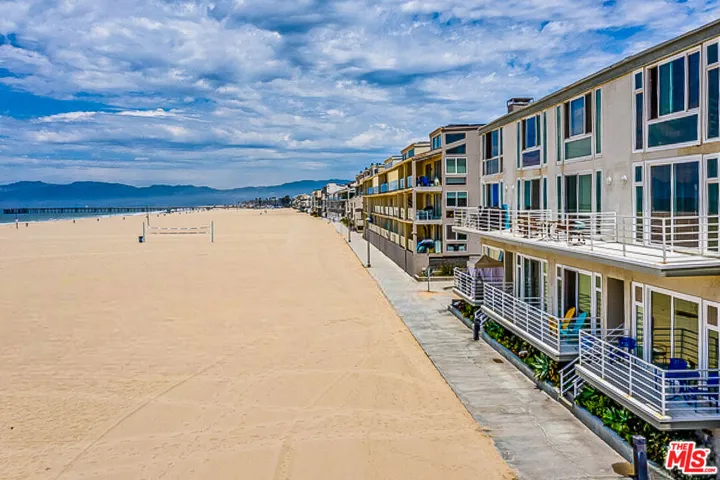 4403 Ocean Front Walk 104, Marina Del Rey, California 90292