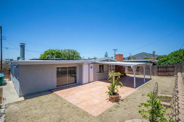 6285 Anvil Lake Avenue, San Diego, California 92119