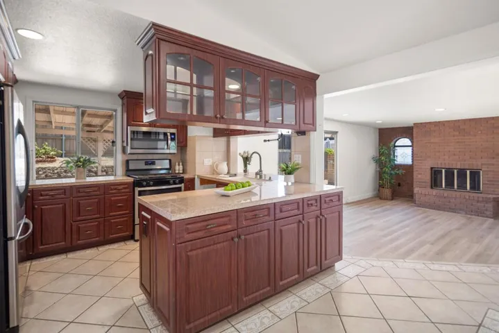 6285 Anvil Lake Avenue, San Diego, California 92119