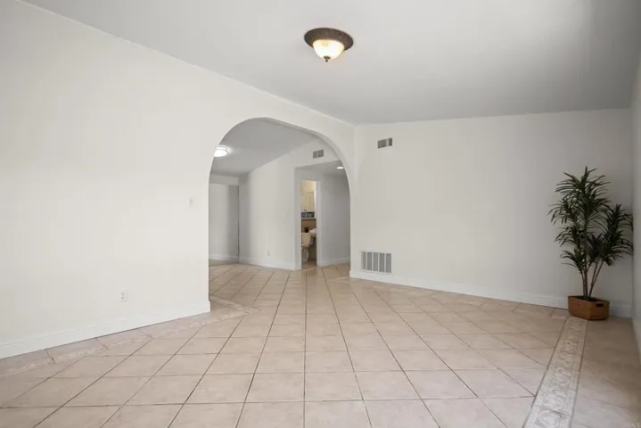 6285 Anvil Lake Avenue, San Diego, California 92119