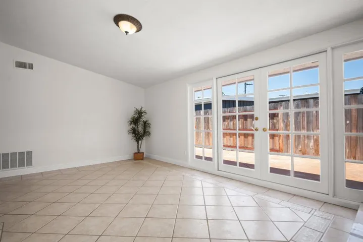 6285 Anvil Lake Avenue, San Diego, California 92119