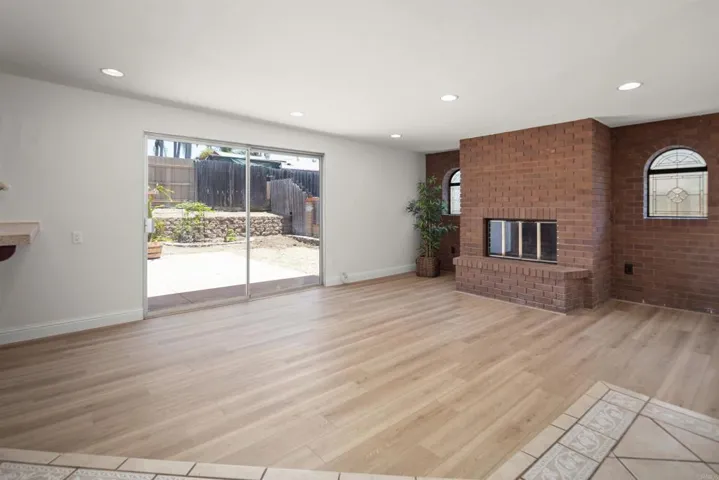 6285 Anvil Lake Avenue, San Diego, California 92119